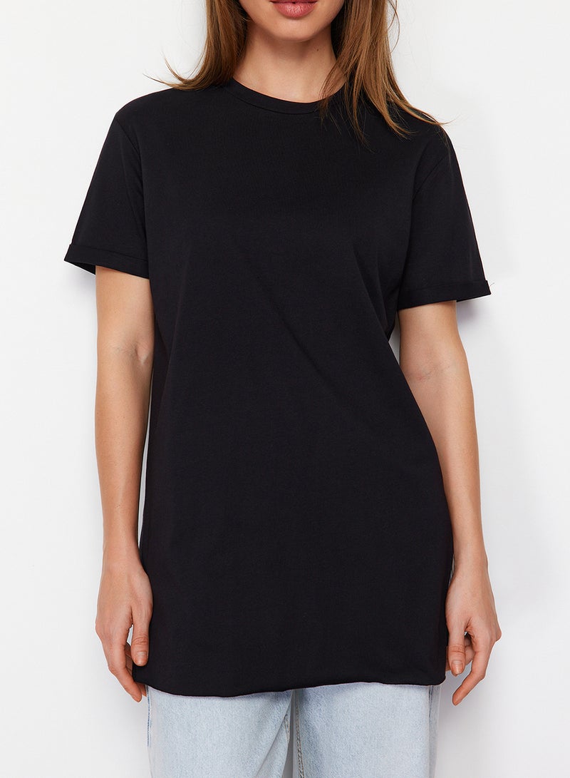 trendyol Basic Black T-Shirt - 100% Cotton, Short Sleeve, Slit TCTSS21TN0056 - Image 4