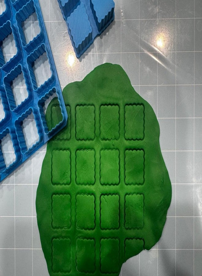 Cookie Cutz 1”x16 Scalloped Shape Square Multi Cutter With Pusher - Image 2
