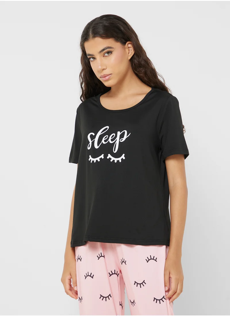 Ginger Graphic Cotton T-Shirt & Pyjama Set
