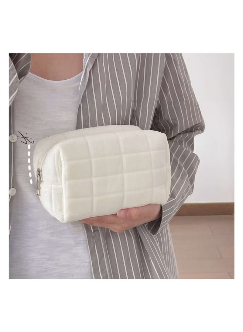 Plush Makeup Bag, Cosmetic Bag for Women, Zipper Large Solid Color Travel Toiletry Bag, Travel Make up Toiletry Bag Washing Pouch  - Image 1