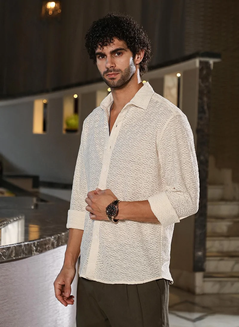 Campus Sutra Men's Off-White Dunes-Tactile Shirt