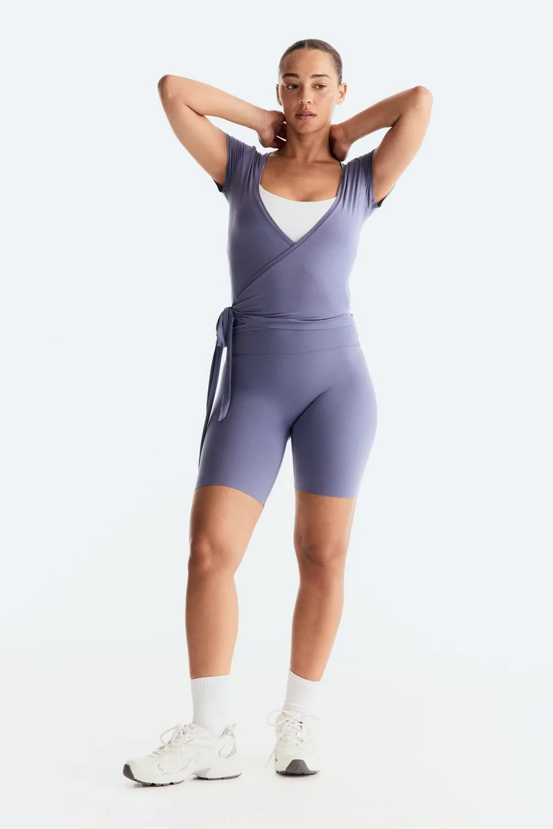 H&M Sports wrap top in modal