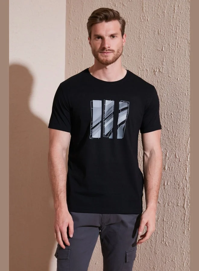 بوراتي تي شيرت رجالي بياقة دائرية بقصة ضيقة من قطن بوراتي