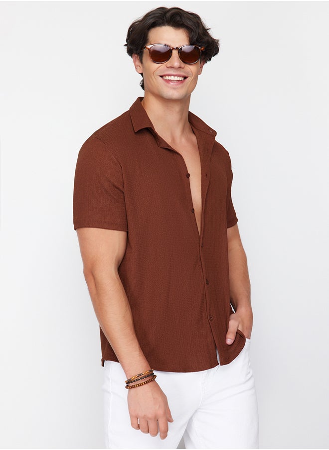 trendyol Brown Regular Fit Short Sleeve Summer Textured Crepe Knit Shirt  - Image 2