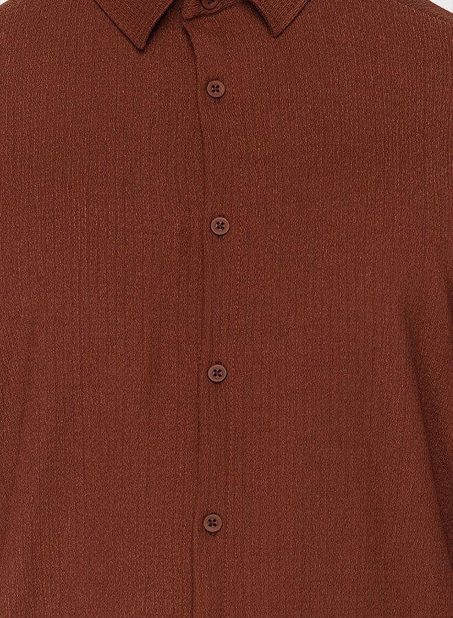 trendyol Brown Regular Fit Short Sleeve Summer Textured Crepe Knit Shirt  - Image 4