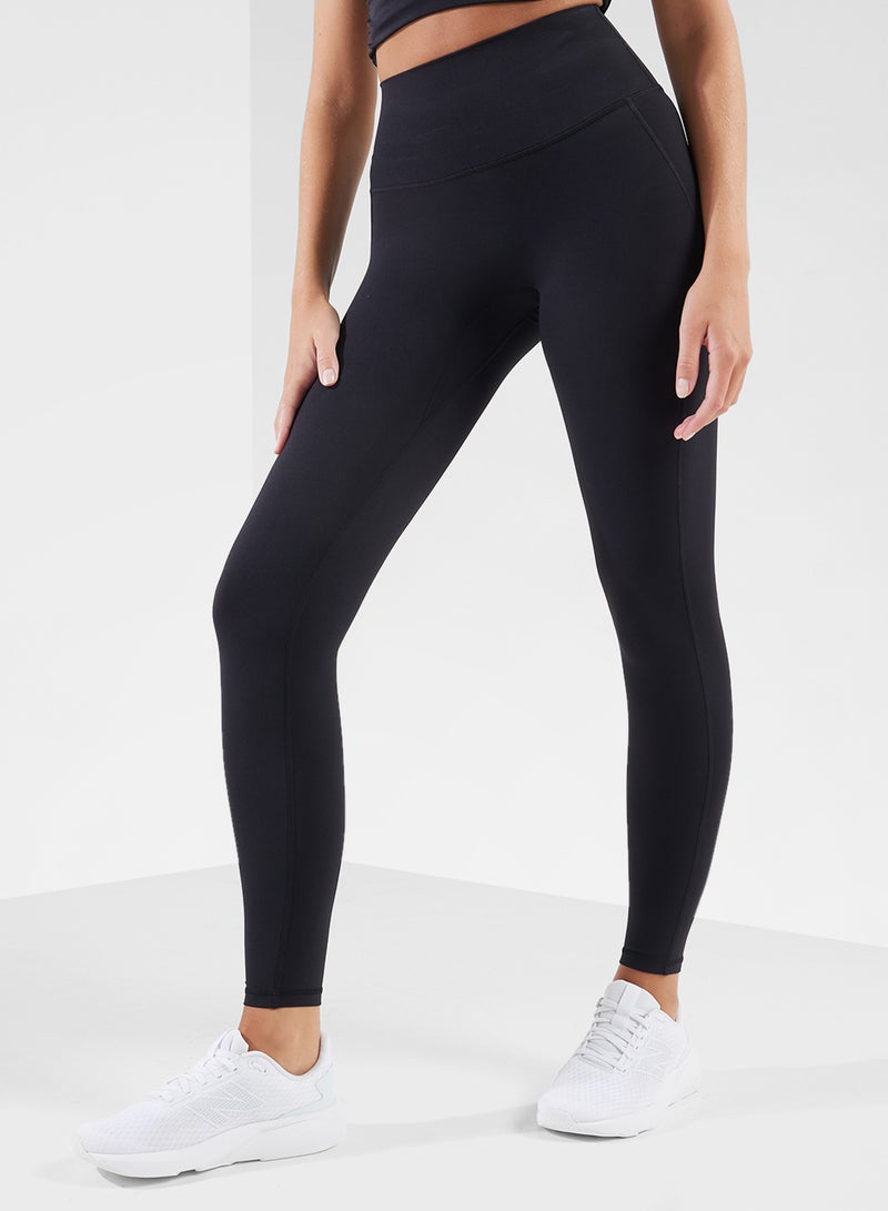 FRWD Cami Fitted Top & Seamless Sculpting Leggings Set  - Image 4