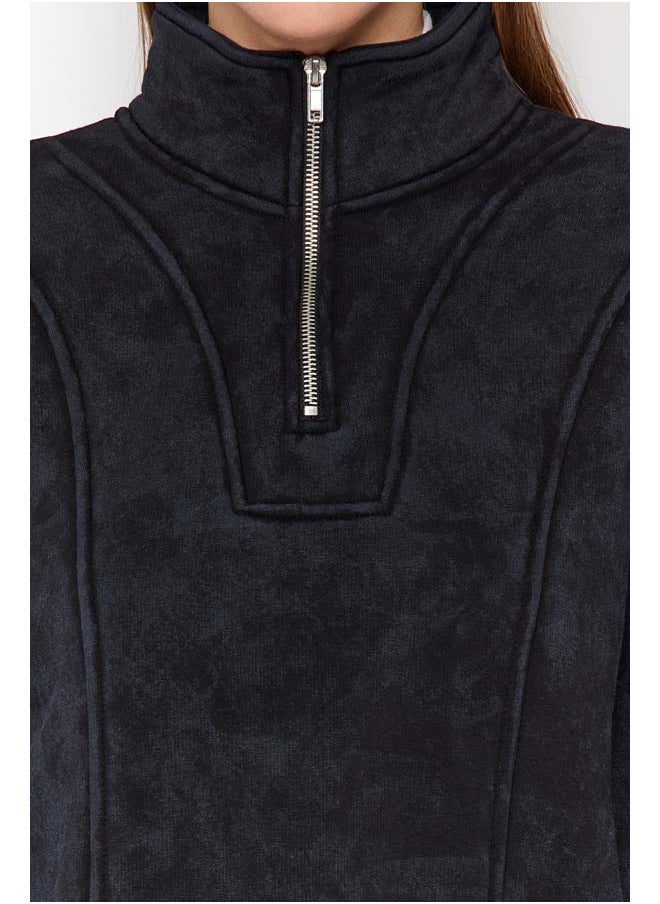 trendyol - Weathered/Faded Effect Thick Fleece Inside Comfort Fit Crop Knitted Sweatshirt TWOAW24SW00243 - Image 1