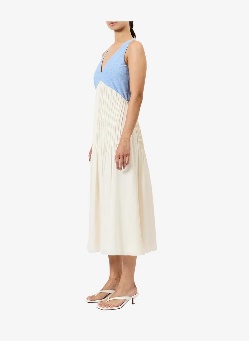فرنش كونكشن Women's Mid Wash/Porcelain Colby Chambray Lace Mix Dress