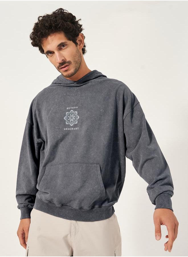 Styli Acid Washed Graphic Print Oversized Hoodie  - Image 4