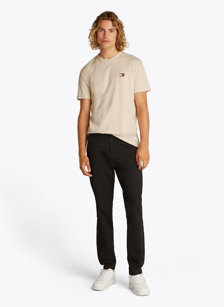 TOMMY JEANS Regular Fit Cotton Badge T-Shirt  - Image 4