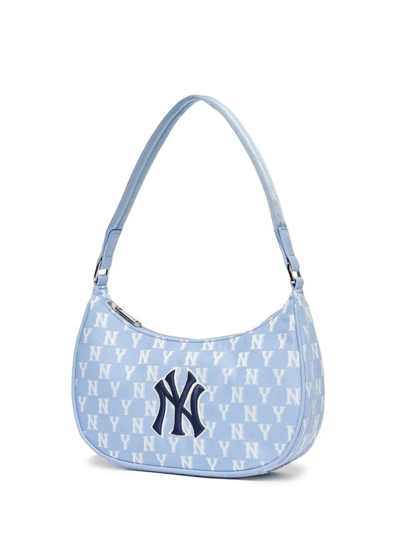 إم إل بي حقيبة كتف تحت الإبط عليها شعار فريق نيويورك يانكيز (أزرق) - Image 2
