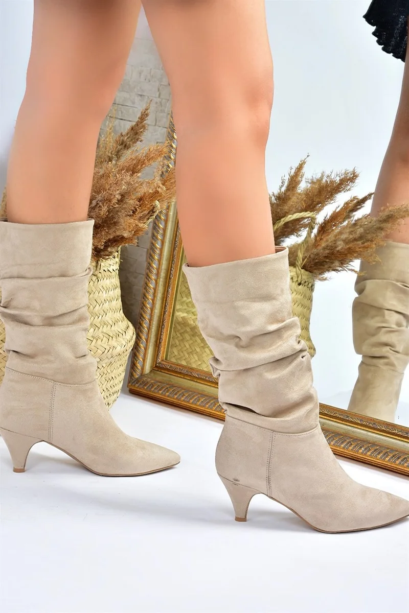 فوكس شوز Ten Suede Short Heeled Gathered Women's Boots L404810602