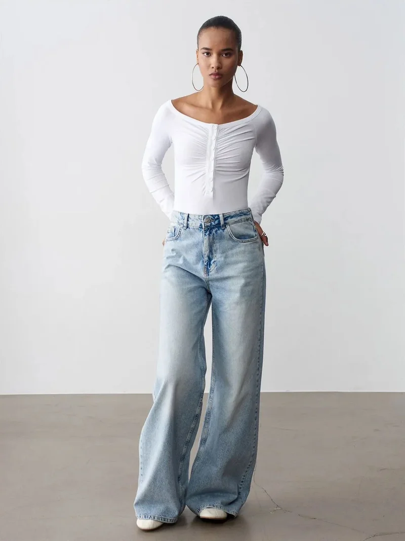 ديلفين DILVIN Slim-fit Boat Neck Bodysuit Blouse