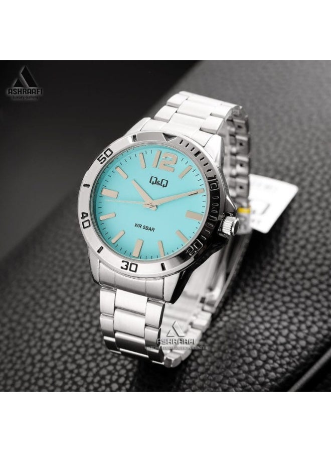 Q&Q Men's Analog Quartz Watch Q28B-010PY, Silver Case, Aqua Dial - Image 3