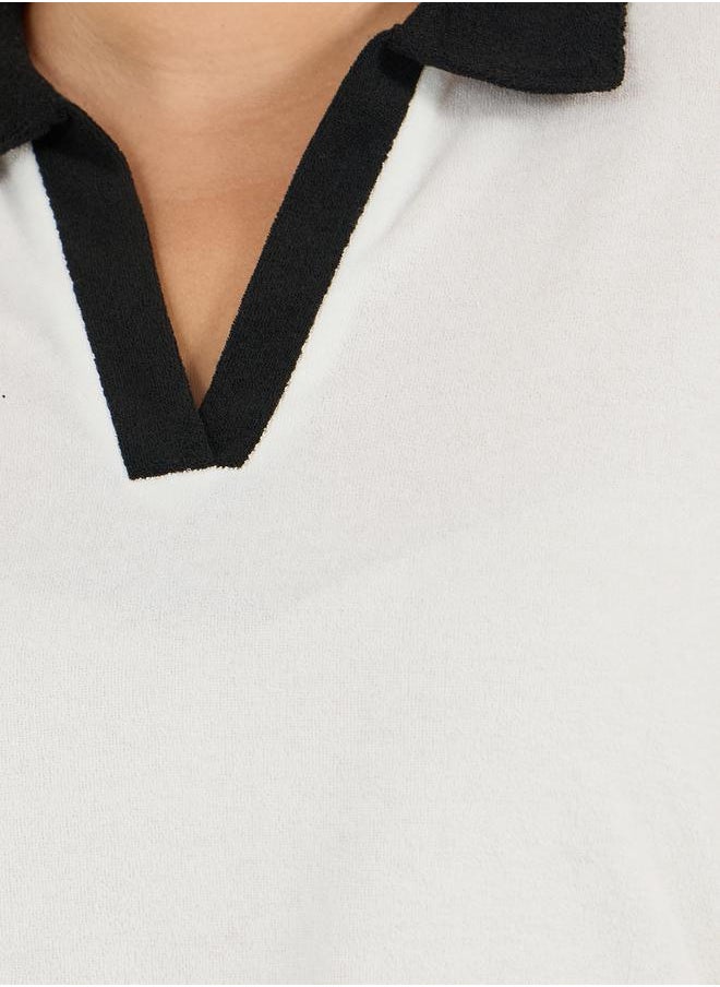 Styli Plus Size Contrast Trim Boxy Fit Collared Polo T-shirt  - Image 4