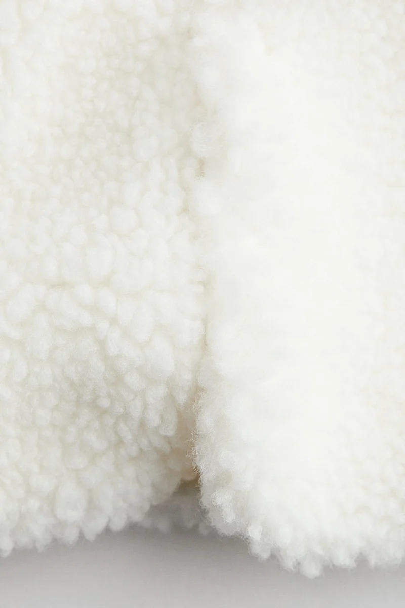 اتش اند ام جيليه من نسيج تيدي