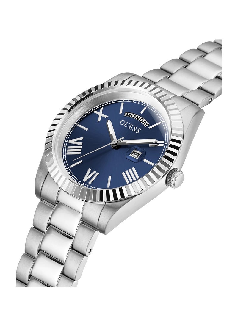GUESS ساعة يد معدنية دائرية الشكل بعقارب للرجال GW0265G7 - 42 ملم  - Image 2