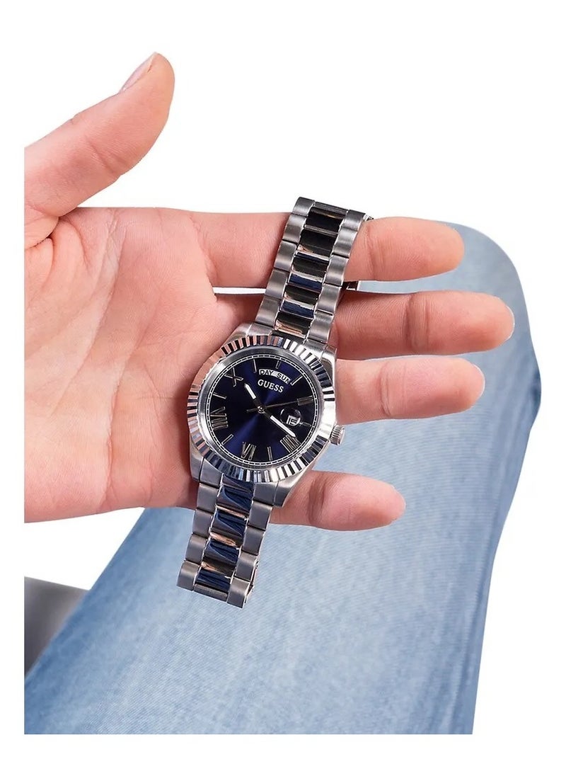 GUESS - Men's Analog Round Shape Metal Wrist Watch GW0265G7 - 42 Mm - Image 1