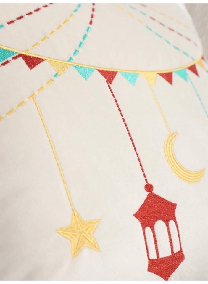 AL-HRAER Elegant Ramadan Embroidered Cushion Cover with Crescent Moon and Lantern Designs, Made from Premium Fabric – 45×45 cm - Image 3