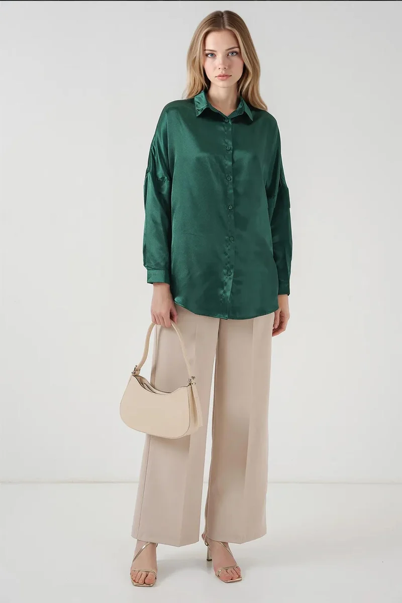 Big Dart Oversized Satin Button-Front Shirt
