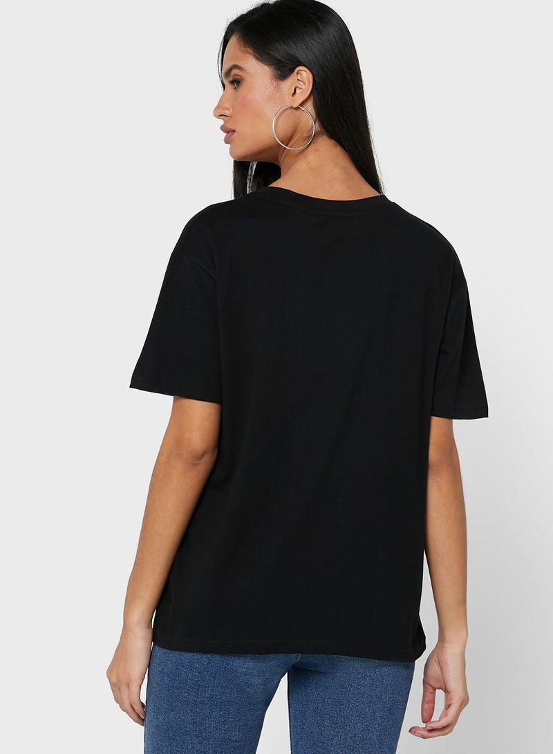 DIFUZED Universal - Casper - Women's Short Sleeved T-Shirt - Image 2