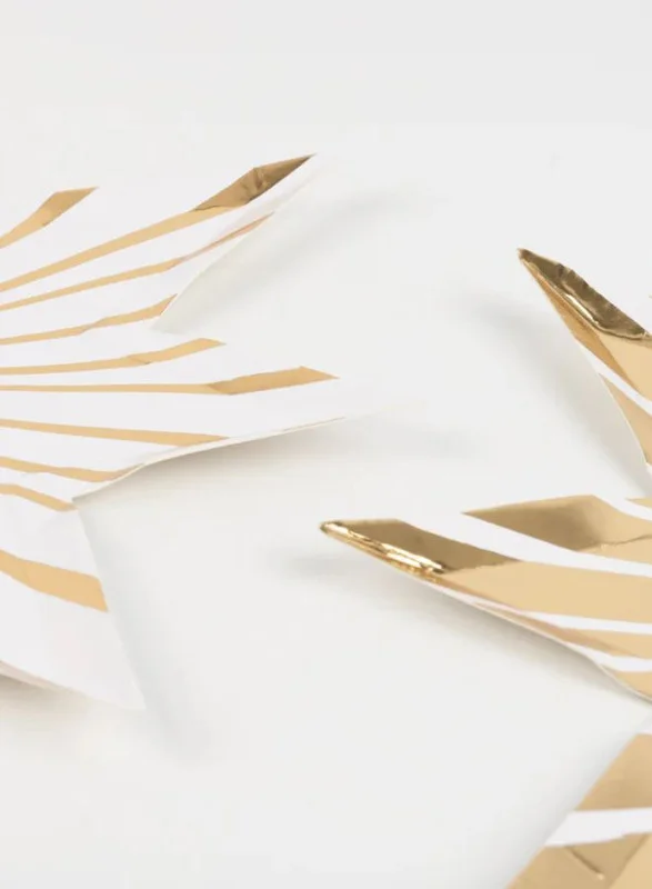 ميري ميري Gold Stripe Star Plates