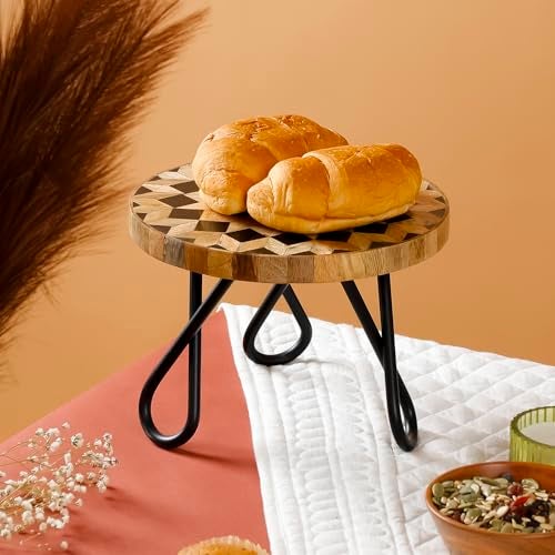 Casa Decor CASADECOR Wooden Vintage Affair Decorative Pizza Pastry Cake Stand Pack of 1 (Golden, Diameter-8 Inch) - Image 1