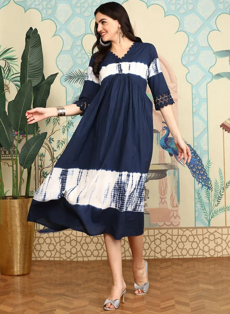 ISHIN Women's Indigo 100% Cotton Printed Tunic Straight Fit Kurta