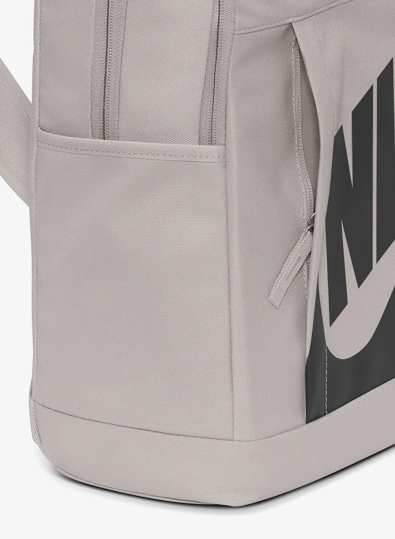 نايكي حقيبة ظهر هجينة عنصرية