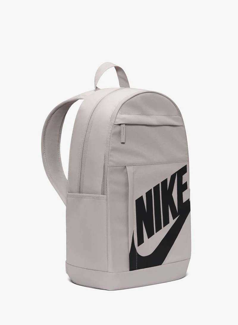 نايكي حقيبة ظهر هجينة عنصرية