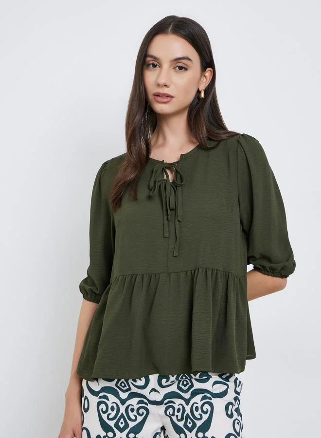 Take Two Take Two Women Tie-Up Neck Top and Printed Pants Co-Ords