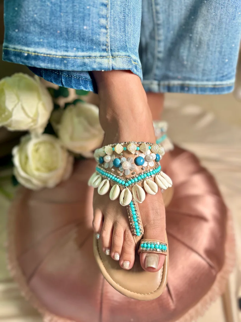 Sandal Stories Beige & Blue Seashell Cushioned Sandals for Women