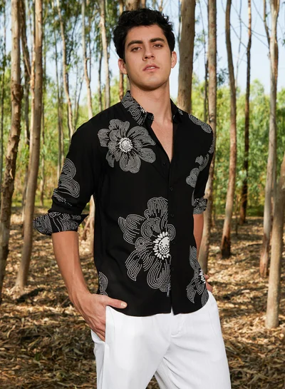 Campus Sutra Men's Obsidian Black Maxi-Flora Shirt