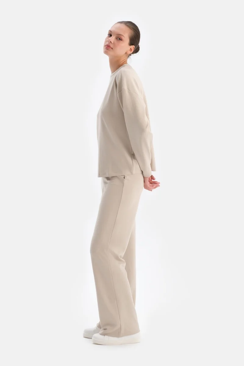 داجي Cream Hidden Zipper Modal Trousers