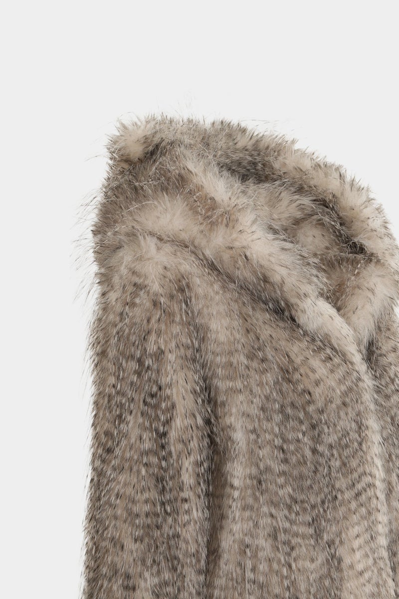 Açelya Okcu Premium Mars Hooded Faux Fur Women's Coat  - Image 3