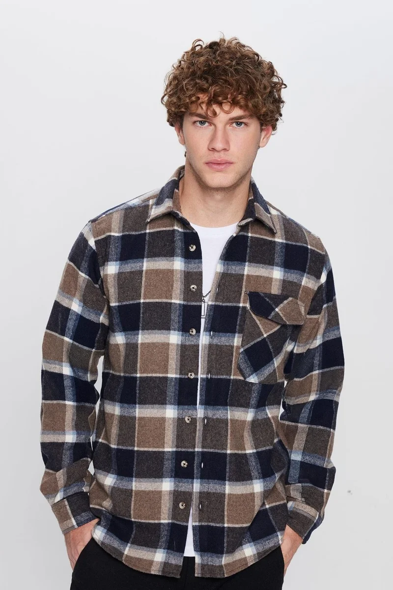 تودورس Men's Classic Fit Regular Cut Lumberjack Single Pocket Flap Winter Shirt