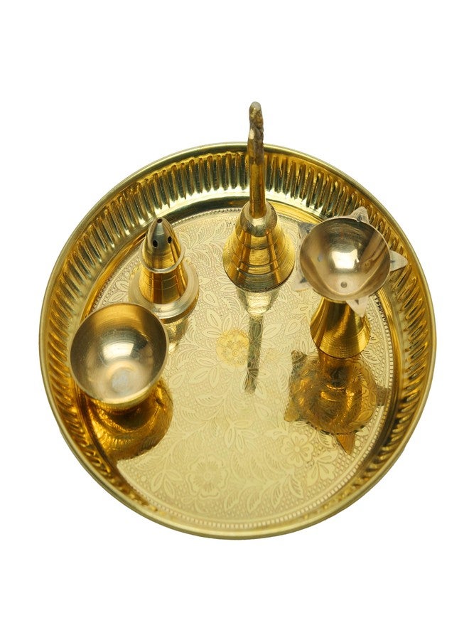 أديتري_كرييشن طقم صينية بوجا نحاسية مزخرفة مكون من 5 قطع: صينية واحدة مع وعاء واحد، ومصباح ديا واحد، وجرس واحد، وحامل بخور واحد، لتزيين المنازل والمعابد في المهرجانات الهندية التقليدية، ورأس السنة الجديدة. (حجم الصينية: 7 بوصات) - Image 1