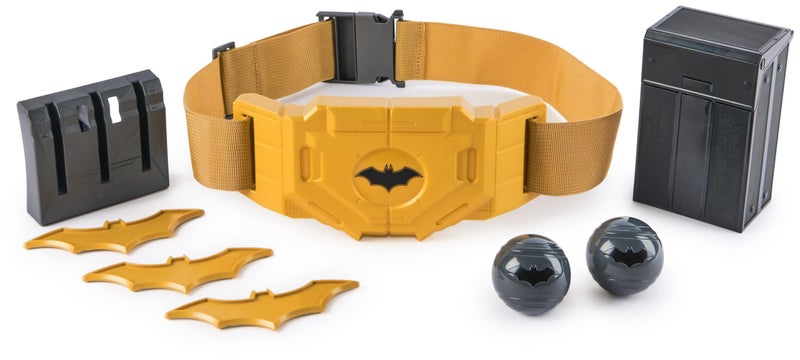 DC Comics Batman, Gear-Up Utility Belt, Batarangs and Smoke Pellets Super Hero Costume Accessories, Kids Roleplay Toys for Boys and Girls Ages 4+ - Image 1