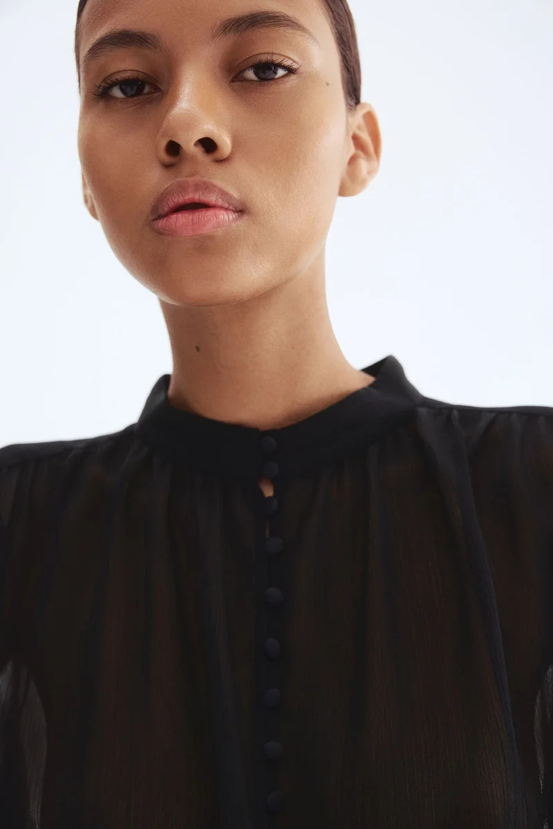 H&M Crinkled blouse