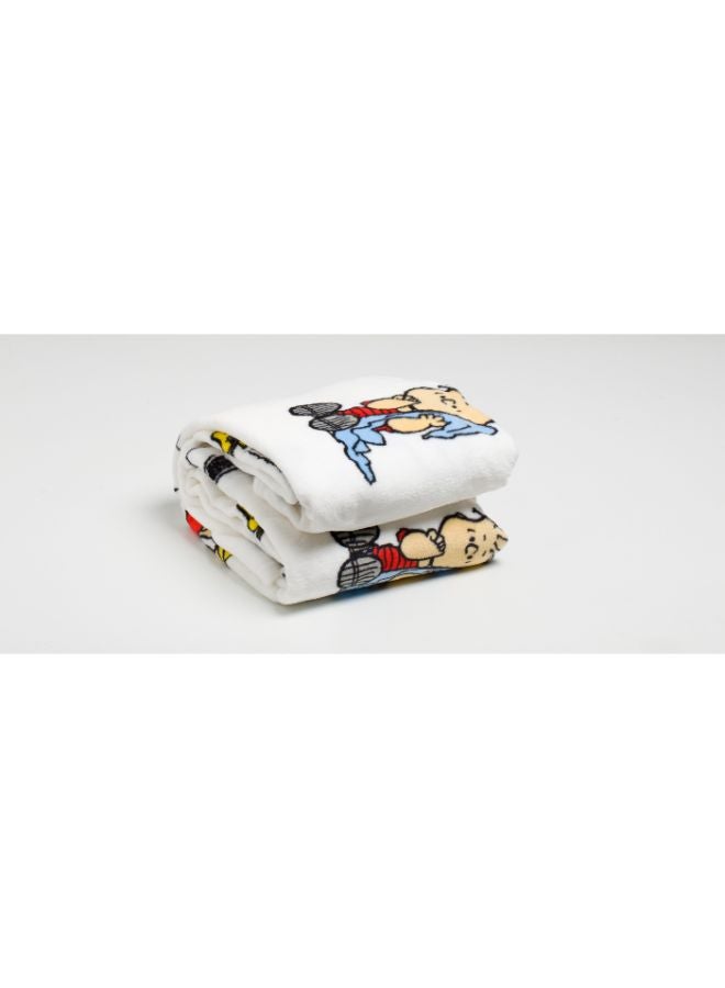 Kanguru Polyester Blanket With Sleeves and a Pocket - Peanuts Print 140x180cm  - Image 2