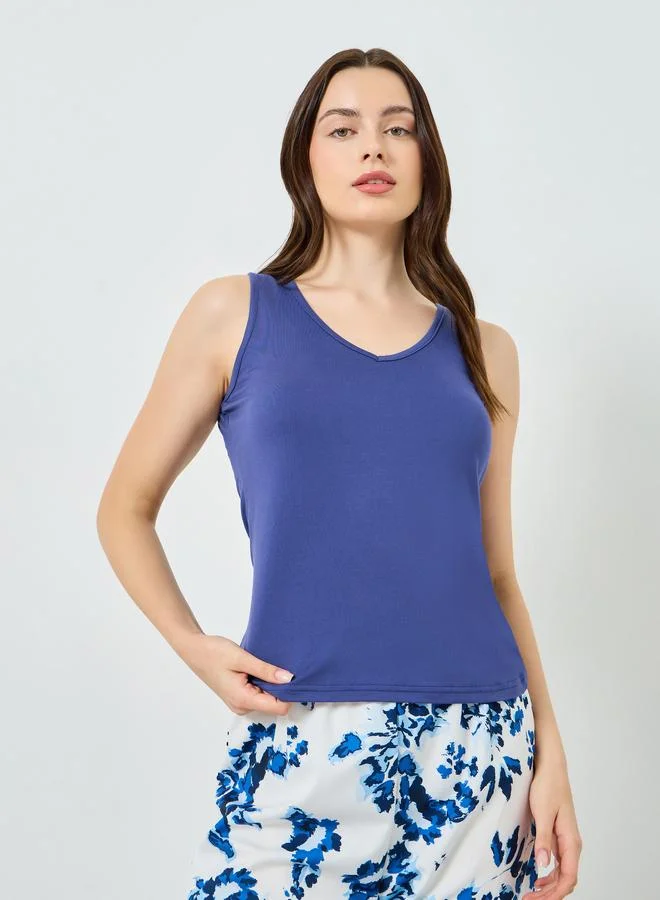 Styli Blue Sleeveless Top and Floral Printed Pyjama Set