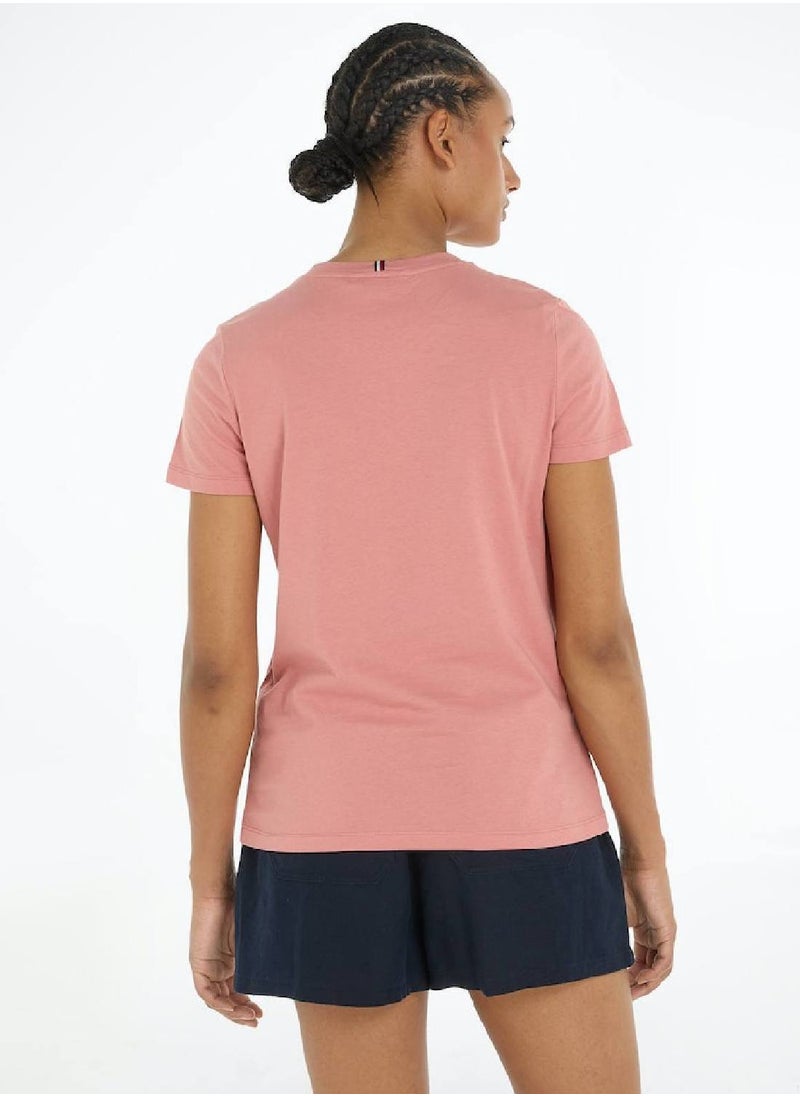 TOMMY HILFIGER Women's Signature Logo Featuring a Crew Neck T-Shirt -  Pure cotton, Pink  - Image 3