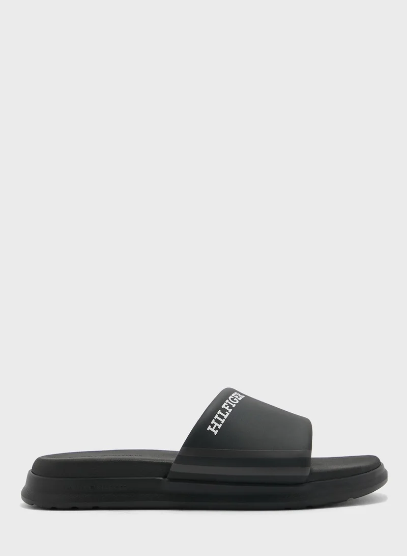 TOMMY HILFIGER Logo Flip Flops