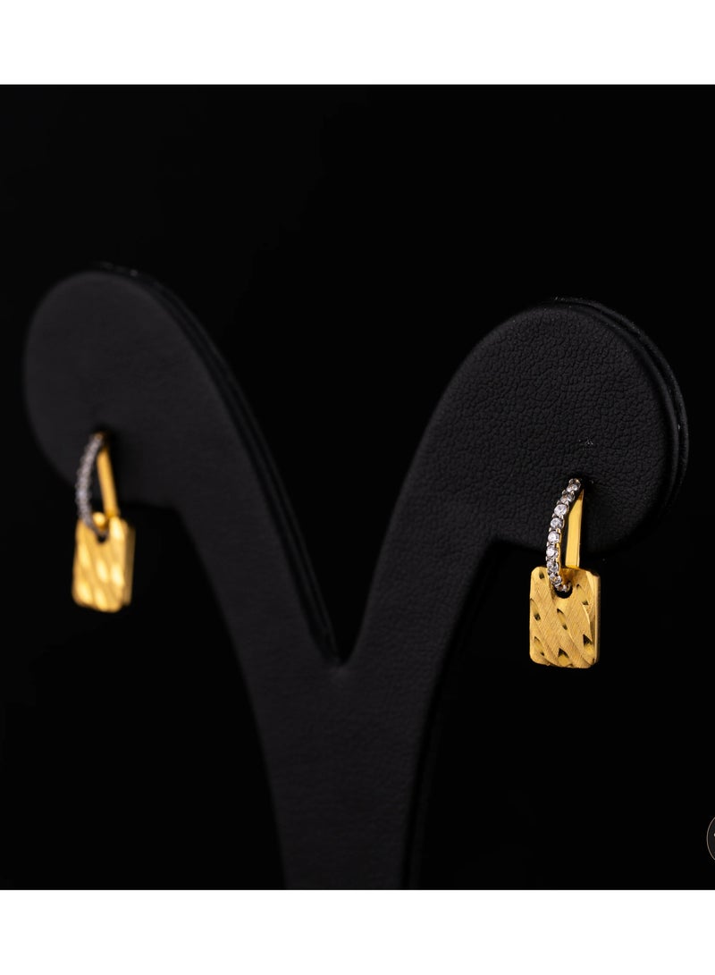 Shimmer 22K Gold Earrings