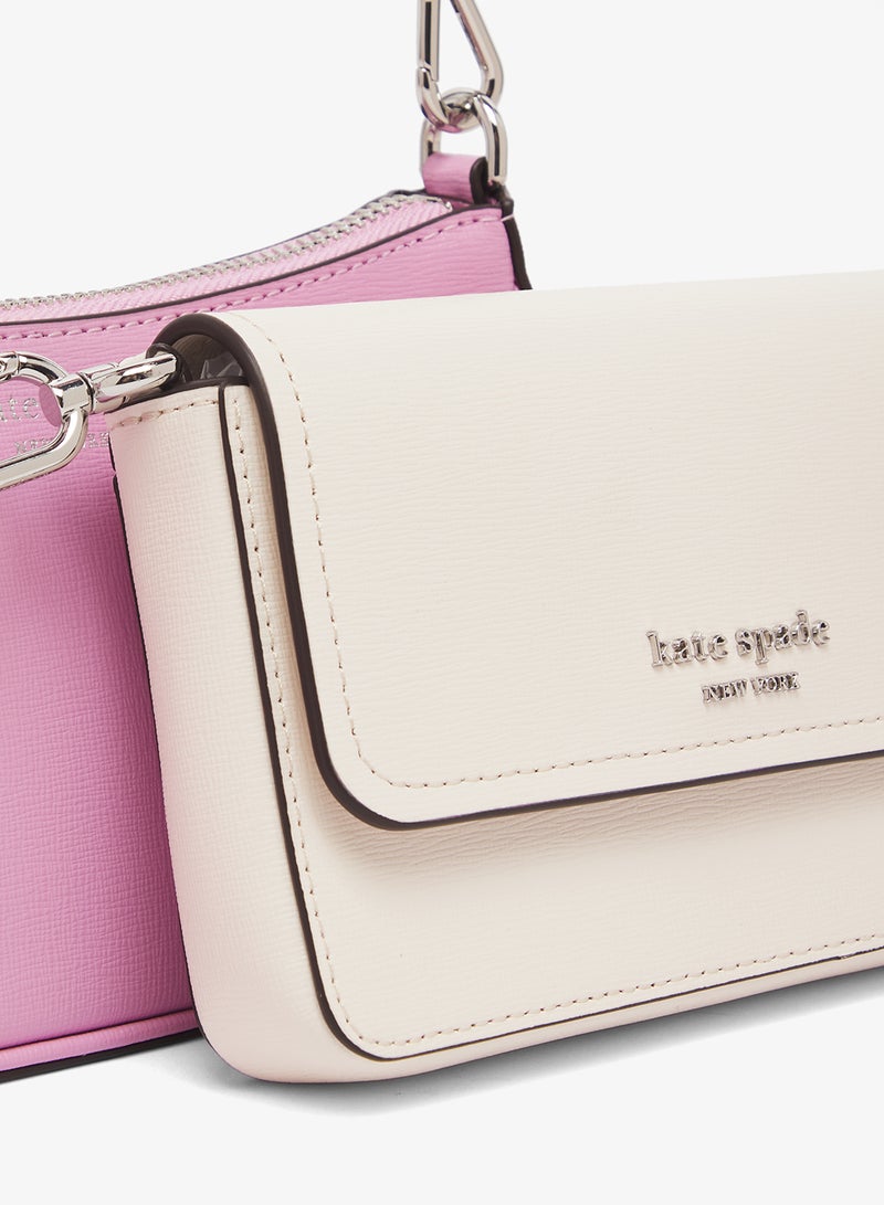 كيت سبيد حقيبة كروس بودي بغطاء مزين بشعار - Image 4