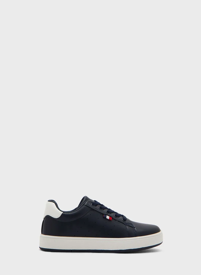 Pinata Kids Lace Up Low Top Sneakers