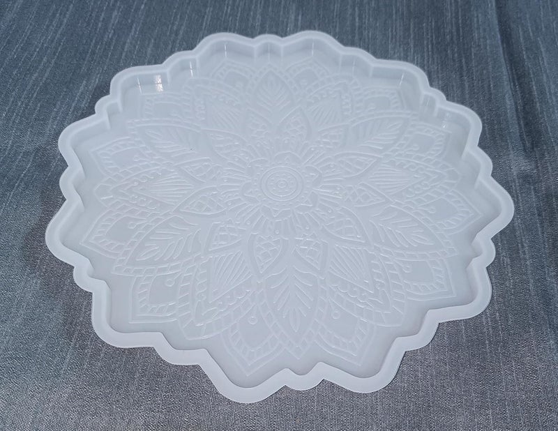 Snoogg Snoogg 8 inch Mandala Flowers Coaster Mould for Resin, 3 Pack Sun Flowers Tray Resin Moulds Epoxy Resin Casting Silicone Moulds for DIY Resin Mandala Coaster Snacks Serving  - Image 3