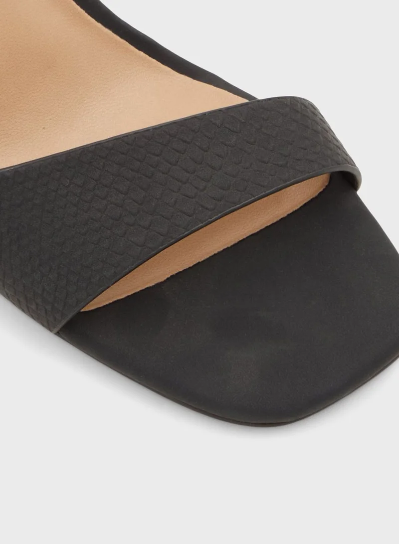 CALL IT SPRING Ollille Sandals