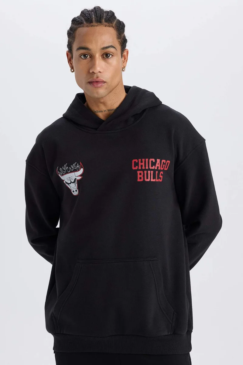 Defacto DeFactoFit NBA Chicago Bulls Boxy Fit Thick Sweatshirt