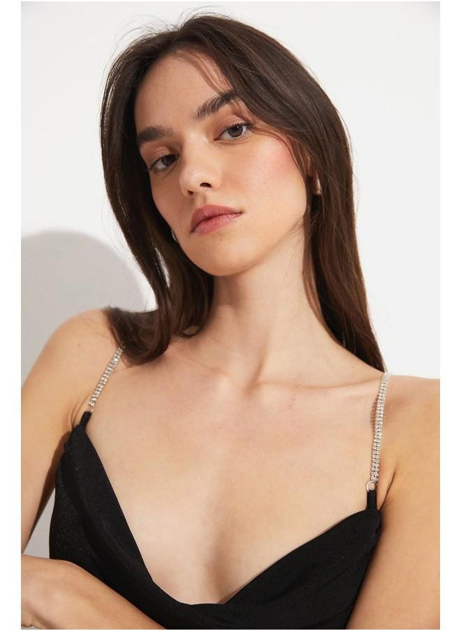 جون فستان ميدي بياقة ملتفة - Image 4